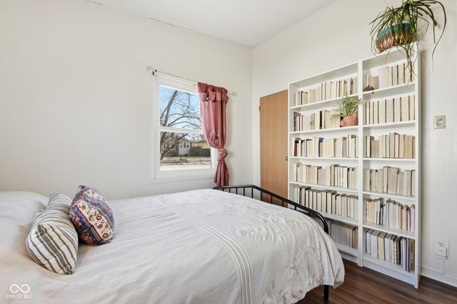 330 N 19th Avenue, Beech Grove, IN 46107