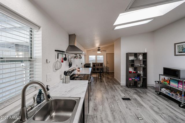 11275 N 99TH Avenue 131, Peoria, AZ 85345