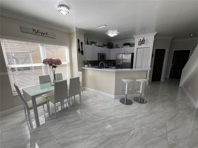 231 SW 120th Ave, Pembroke Pines, FL 33025