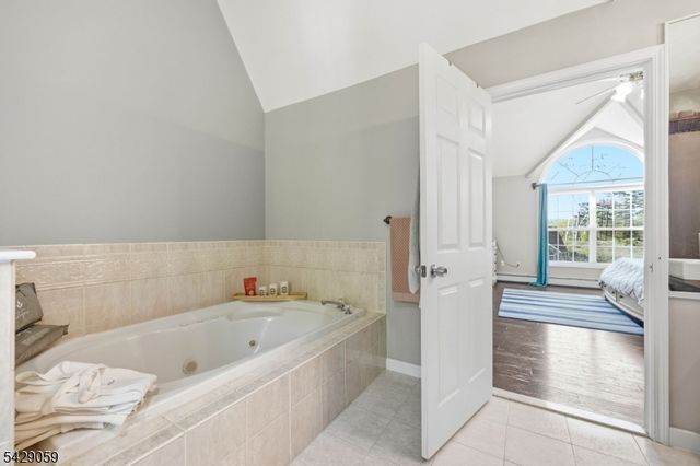 107 Continental Rd, West Milford Twp., NJ 07480