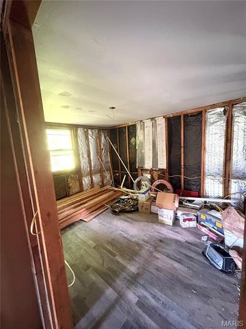 2206 Locust Avenue, Alton, IL 62002