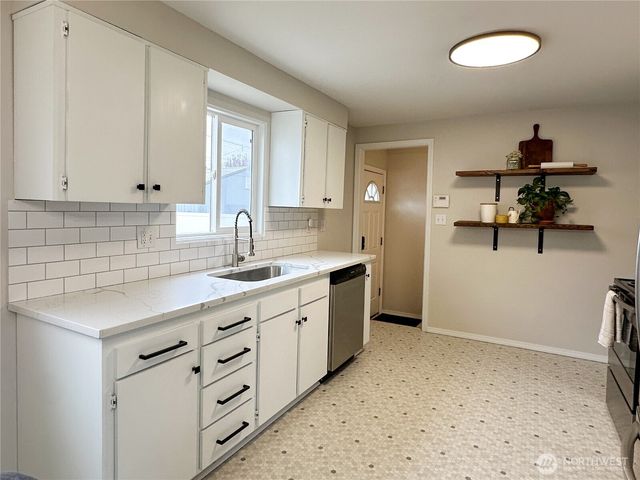 611 E Joseph Avenue, Spokane, WA 99208