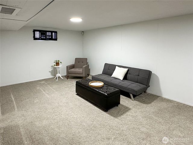 611 E Joseph Avenue, Spokane, WA 99208