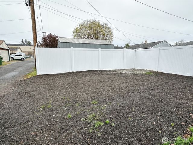 611 E Joseph Avenue, Spokane, WA 99208