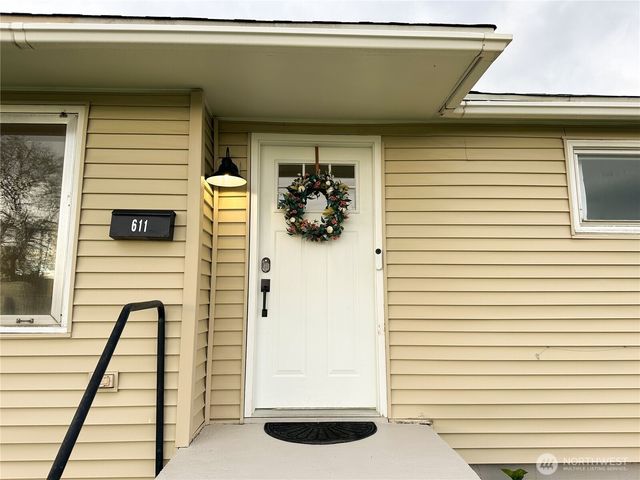 611 E Joseph Avenue, Spokane, WA 99208