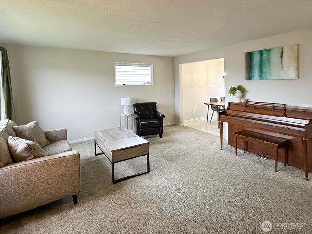 611 E Joseph Avenue, Spokane, WA 99208