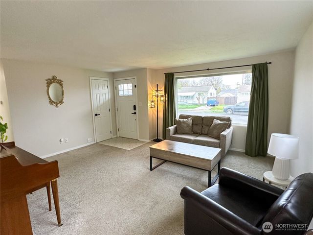 611 E Joseph Avenue, Spokane, WA 99208