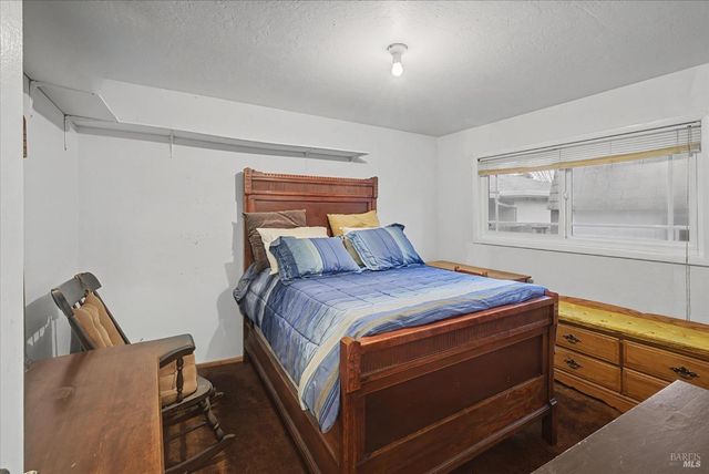 1763 E St, Napa, CA 94559