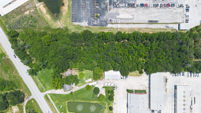 1370 Fm 3083 Road, Conroe, TX 77301
