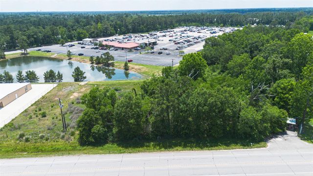 1370 Fm 3083 Road, Conroe, TX 77301