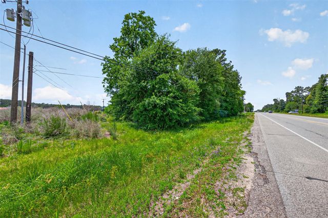 1370 Fm 3083 Road, Conroe, TX 77301