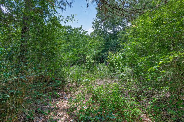 1370 Fm 3083 Road, Conroe, TX 77301