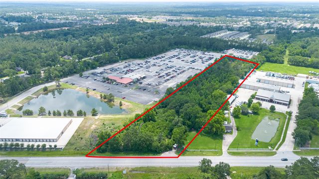 1370 Fm 3083 Road, Conroe, TX 77301