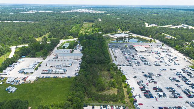 1370 Fm 3083 Road, Conroe, TX 77301