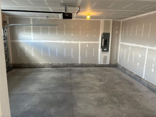 3907 Duncan ST, Elizabeth City, NC 27909