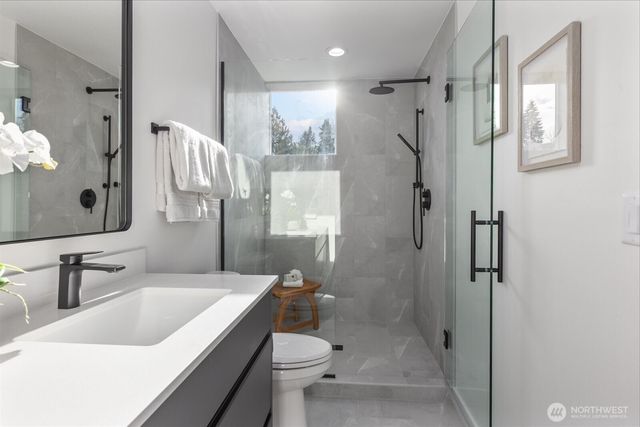 3110 Queen Anne Avenue N, Seattle, WA 98109