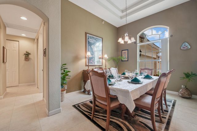 9433 Lantern Bay Circle, West Palm Beach, FL 33411