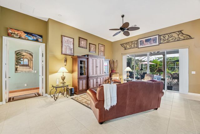 9433 Lantern Bay Circle, West Palm Beach, FL 33411