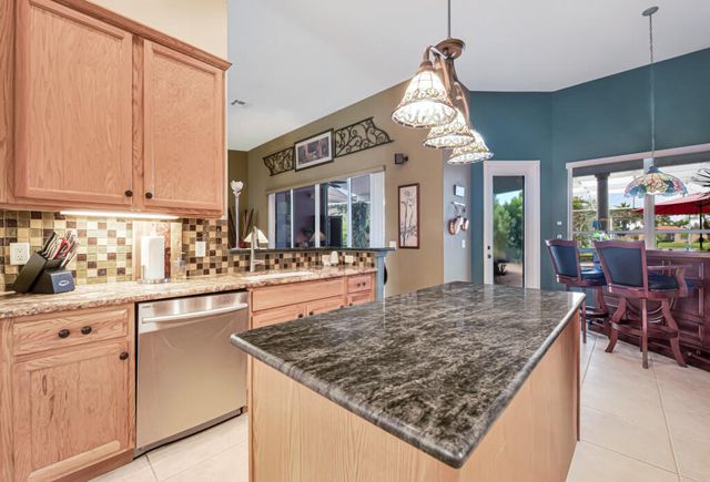 9433 Lantern Bay Circle, West Palm Beach, FL 33411