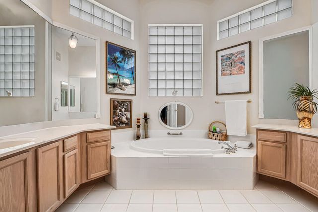 9433 Lantern Bay Circle, West Palm Beach, FL 33411