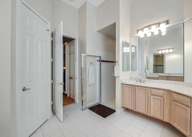 9433 Lantern Bay Circle, West Palm Beach, FL 33411