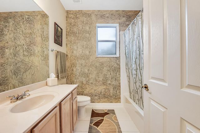 9433 Lantern Bay Circle, West Palm Beach, FL 33411