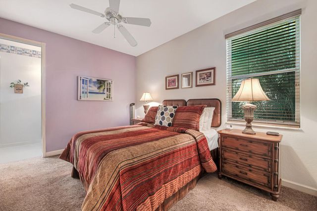 9433 Lantern Bay Circle, West Palm Beach, FL 33411