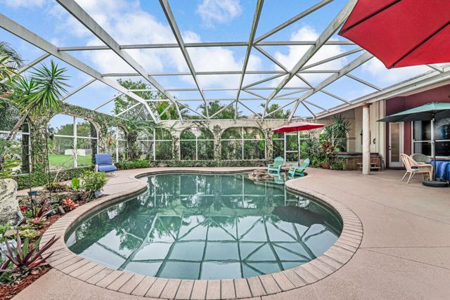 9433 Lantern Bay Circle, West Palm Beach, FL 33411