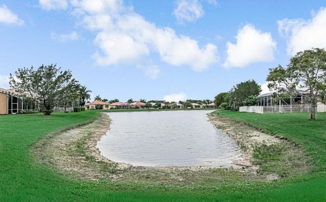 9433 Lantern Bay Circle, West Palm Beach, FL 33411