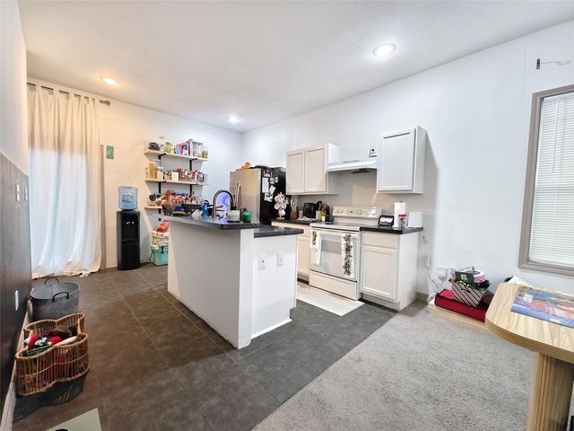 1217 Campbell Street, Houston, TX 77009