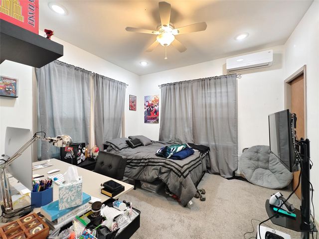 1217 Campbell Street, Houston, TX 77009