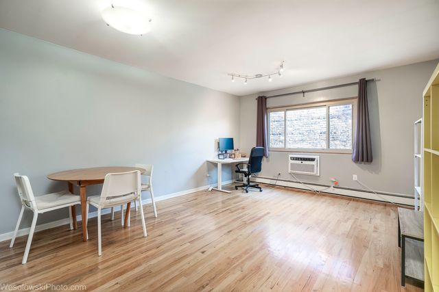 4939 S Dorchester Avenue 5F, Chicago, IL 60615