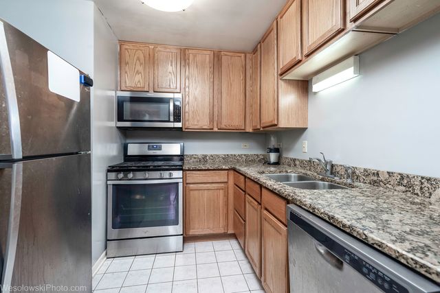 4939 S Dorchester Avenue 5F, Chicago, IL 60615