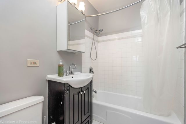4939 S Dorchester Avenue 5F, Chicago, IL 60615