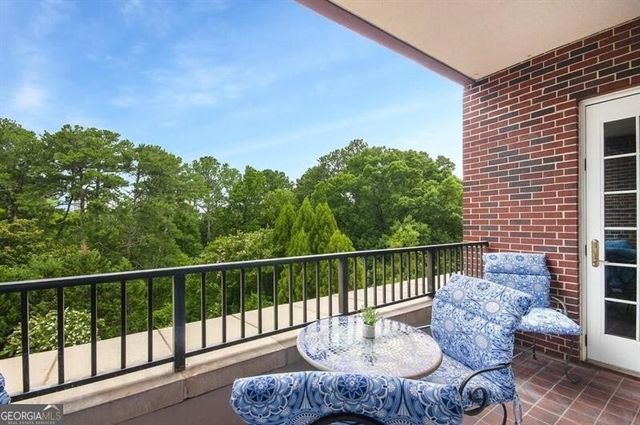 3657 Peachtree Road NE 4B, Atlanta, GA 30319