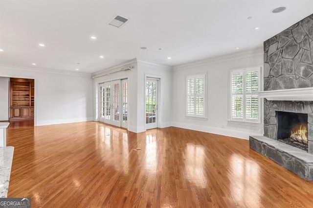 3657 Peachtree Road NE 4B, Atlanta, GA 30319