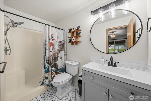 10309 School Land Road SW, Rochester, WA 98579