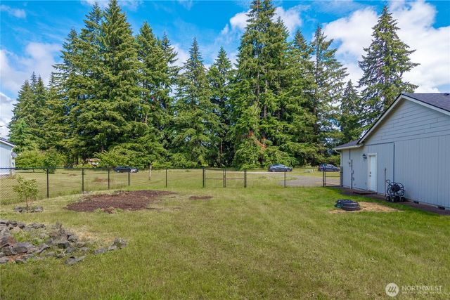 10309 School Land Road SW, Rochester, WA 98579