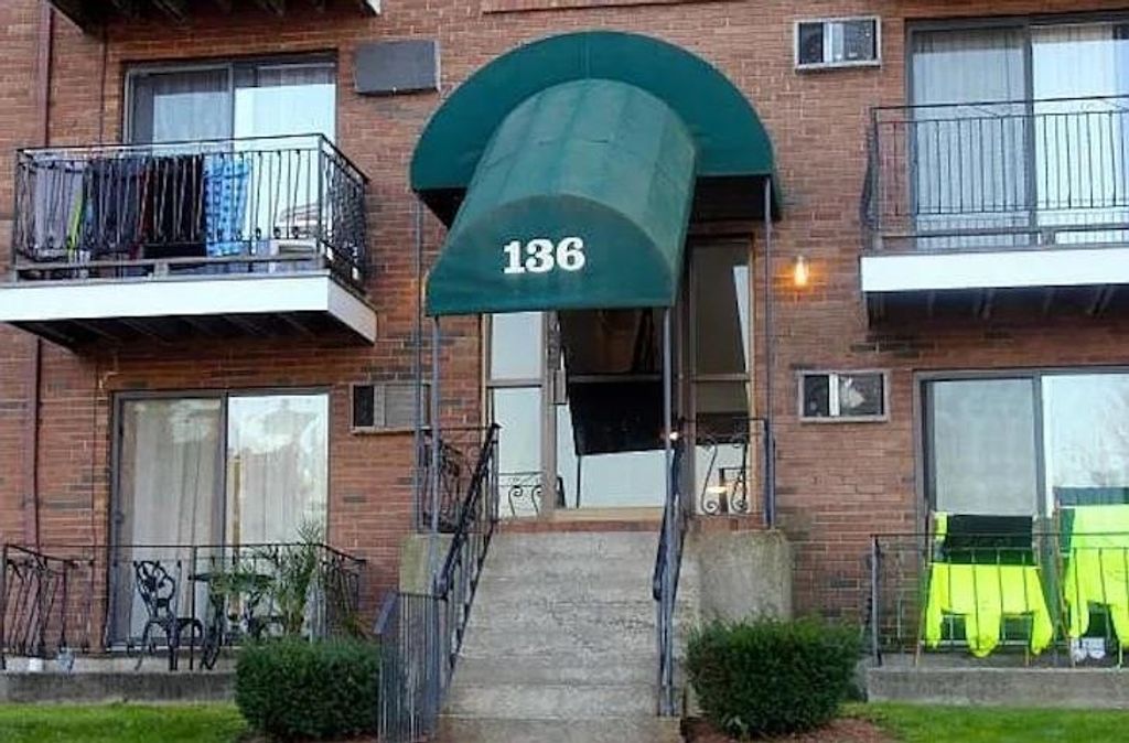 136 Mammoth Rd Apt 26, Hooksett, NH 03106