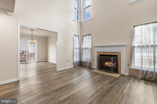 211 ORCHARD DR, North Wales, PA 19454