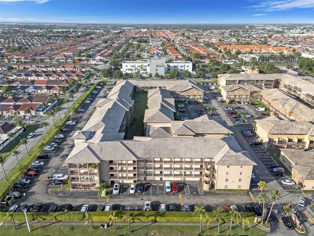 8851 NW 119th St 4304, Hialeah Gardens, FL 33018