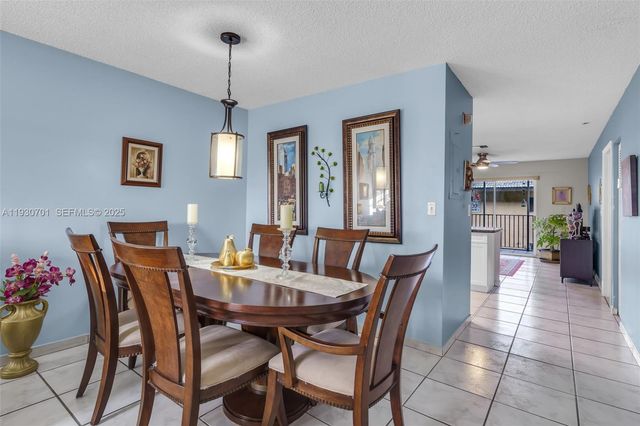 8851 NW 119th St 4304, Hialeah Gardens, FL 33018