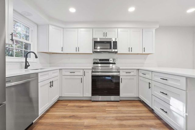 15 Culver St Unit 18, Plaistow, NH 03865