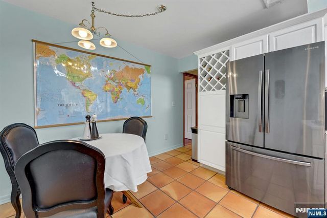 348 Highwood Avenue, Glen Rock, NJ 07452