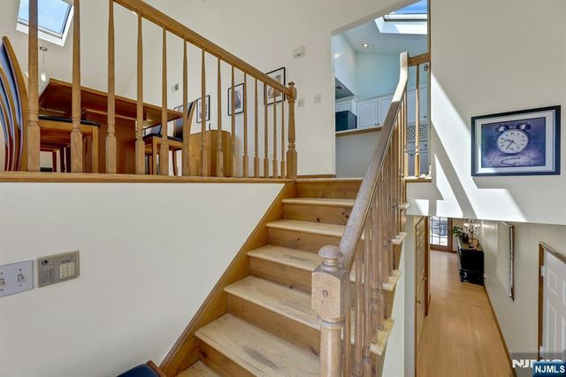 348 Highwood Avenue, Glen Rock, NJ 07452
