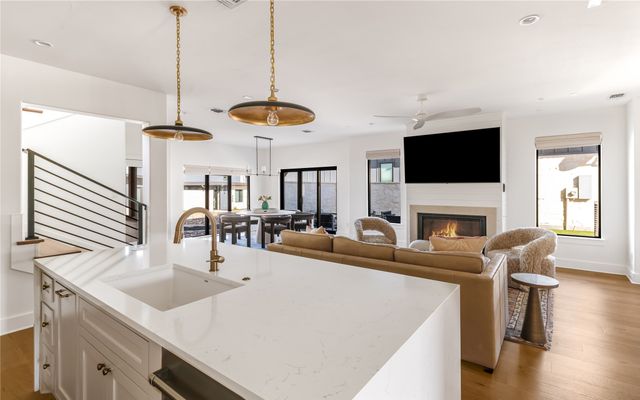 465 Ryan Joe Circle, Iredell, TX 76649