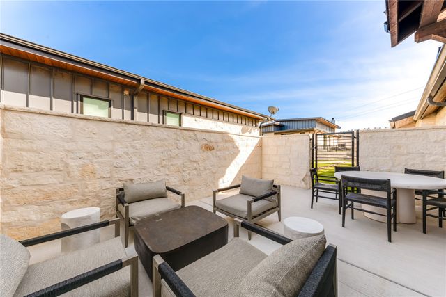 465 Ryan Joe Circle, Iredell, TX 76649