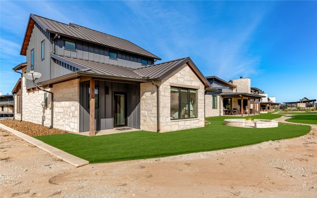 465 Ryan Joe Circle, Iredell, TX 76649