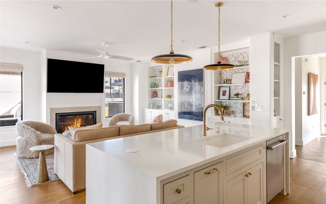 465 Ryan Joe Circle, Iredell, TX 76649