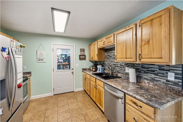 445 W Kessler Cowlesville Road, Tipp City, OH 45371